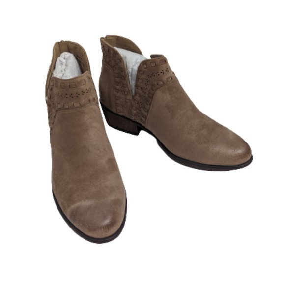 Pierre Dumas May 5 Taupe Ankle Boots 8 1/2M - Picture 1 of 9